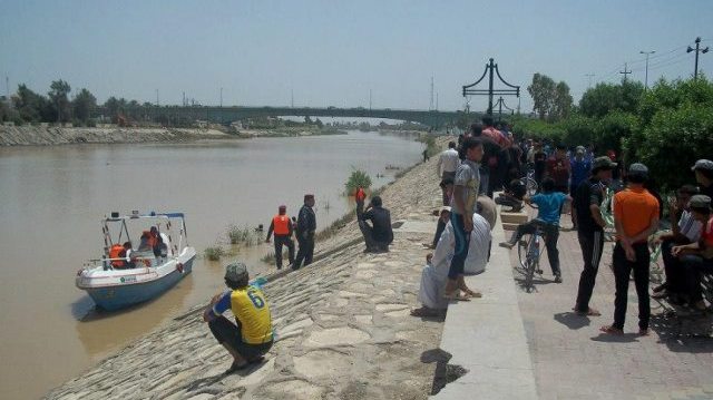 انتشال جثة غريق اسفل جسر الجادرية ببغداد