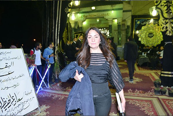 السن يظهر على نيرمين الفقي بعد ظهورها بدون ماكياج