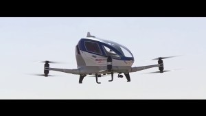 أول “تاكسي جوي” بالعالم في سماء دبي