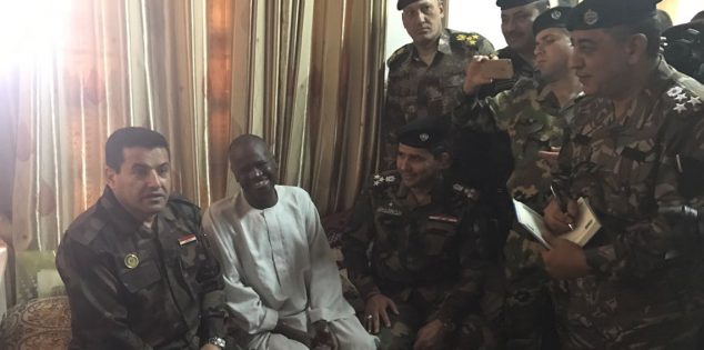 الاعرجي يقدم اعتذارا لسوداني في الموصل ويمنحه الجنسية العراقية