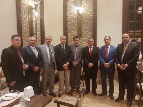 رئيس مجلس اعمار الموصل الدكتور احمد العبيدي يبحث مع وزير الدفاع السابق الاستعدادات الجارية لاعمار المحافظة .
