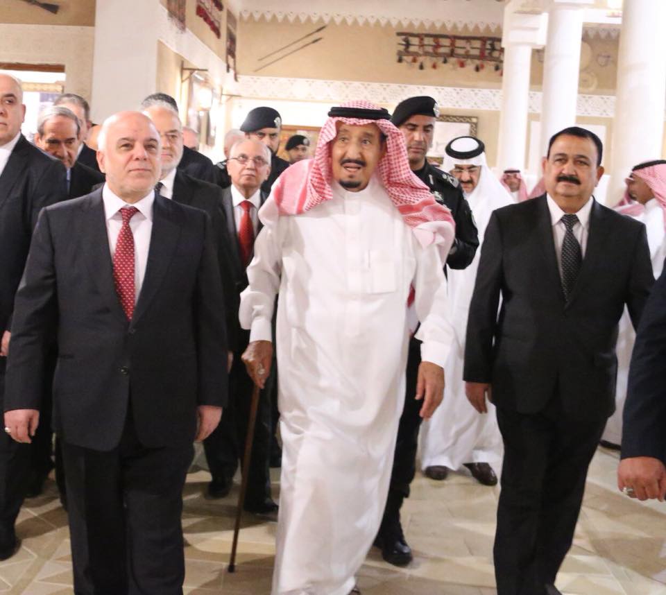 رئيس مجلس الوزراء الدكتور حيدر العبادي يلتقي ملك المملكة العربية السعودية الملك سلمان بن عبد العزيز