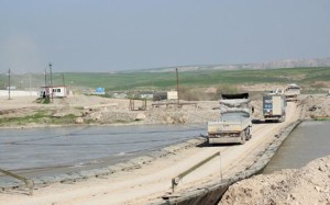القوات العراقية تطالب البيشمركة بتسليم معبر فيشخابور الحدودي والاخيرة ترفض