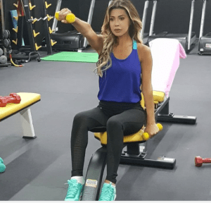 بالصورة .. كيف تحافظ نوال الزغبي على رشاقتها