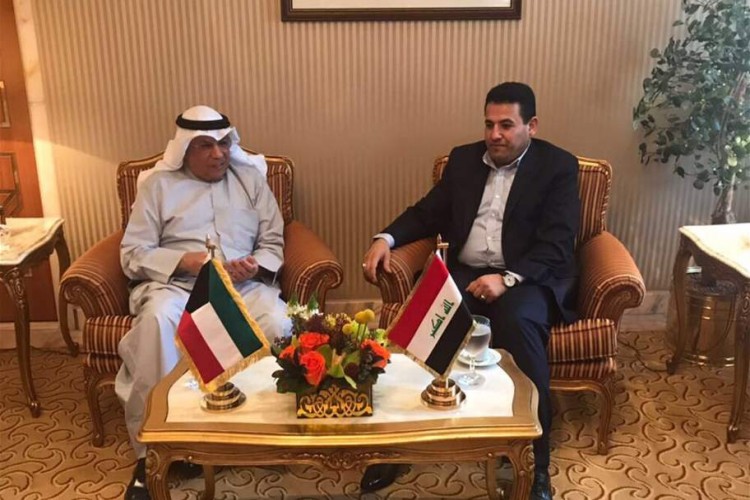 الاعرجي يناقش مع وزير الداخلية الكويتي منح سمات الدخول