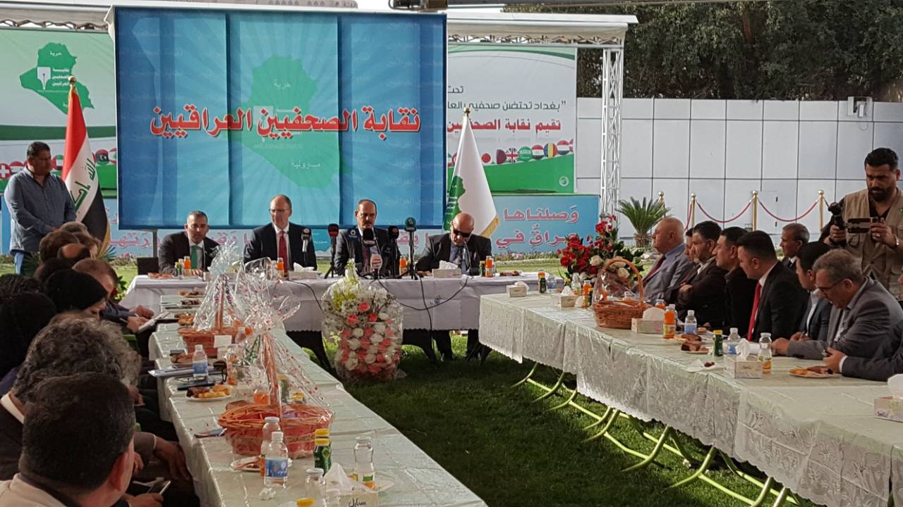 السفير الأمريكي في العراق يؤكد ضرورة المشاركة في الانتخابات المقبلة