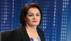 سروة عبد الواحد : السبب الحقيقي للمشاكل المالية التي يعاني منها اقليم كردستان