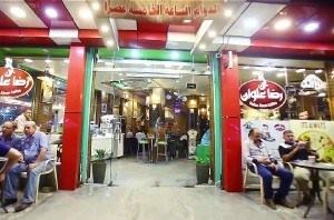 مقهى رضا علوان مطلوب عشائريا