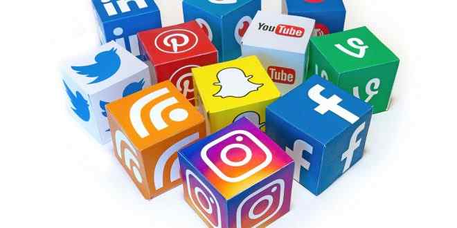 ضريبة على استخدام مواقع التواصل الاجتماعي!