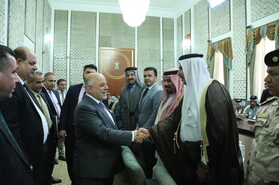 العبادي يستقبل وجهاء وعشائر واهالي محافظة واسط والحكومة المحلية