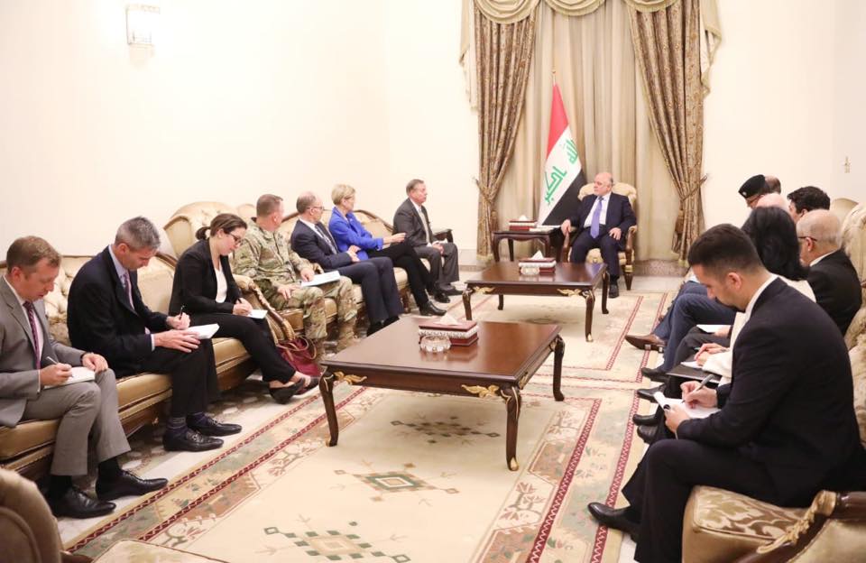 العبادي يستقبل وفد مجلس الشيوخ الامريكي