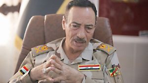قائد عمليات نينوى: السماح لكل عائلة موصلية بامتلاك قطعة سلاح واحدة