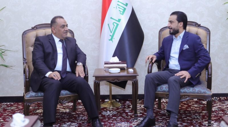 الحلبوسي يبحث مع وفد غرفة تجارة بغداد تفعيل قانون الاستثمار وإنشاء قرية اقتصادية