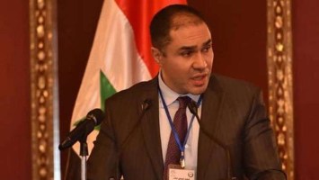 عضو مجلس الشعب السوري يصف القمة العربية التنموية الاقتصادية والاجتماعية ..بل”قاع”