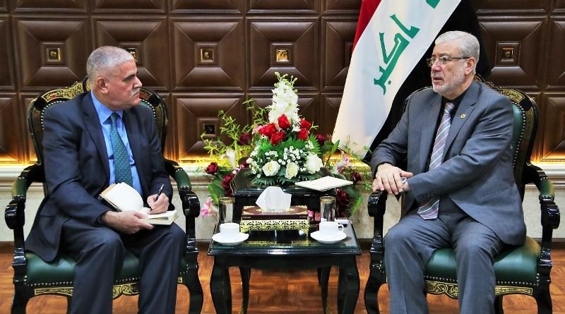 د.بشير حداد نائب رئيس مجلس النواب يدعو الخطوط الجوية العراقية للارتقاء بمستوى الخدمات وفق المعايير الدولية