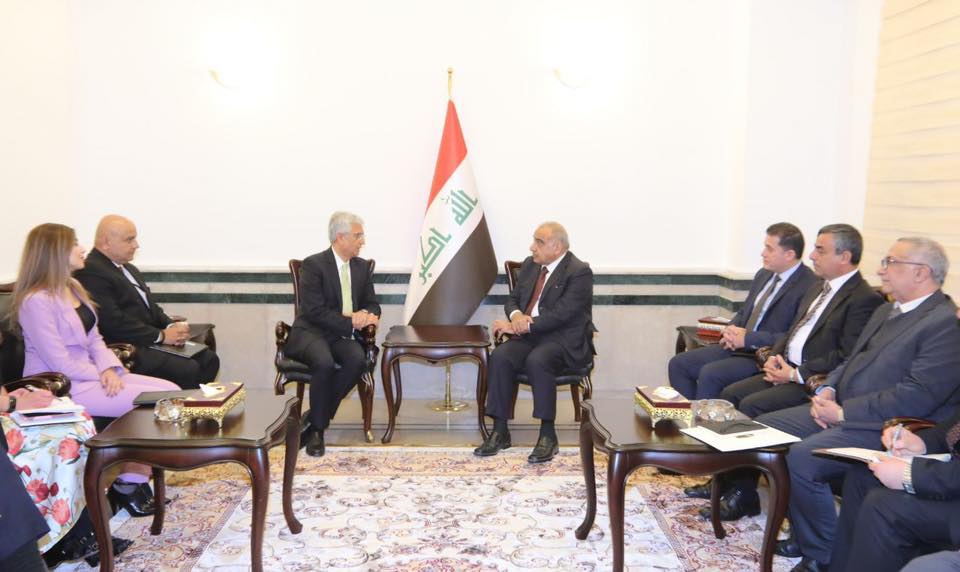 رئيس مجلس الوزراءعادل عبد المهدي يستقبل المدير التنفيذي وعميد المجلس التنفيذي للبنك الدولي