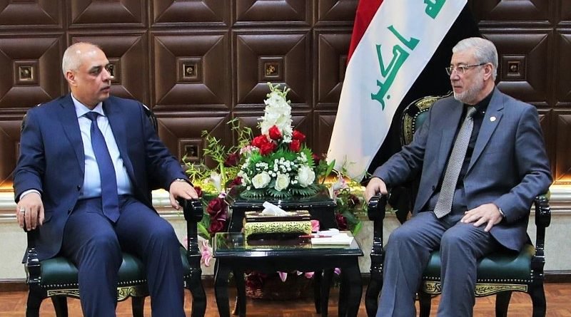 نائب رئيس مجلس النواب يبحث مع وزير النقل سبل تعزيز التعاون بين مجلس النواب والوزارات الخدمية بهدف رفع مستوى الخدمات.