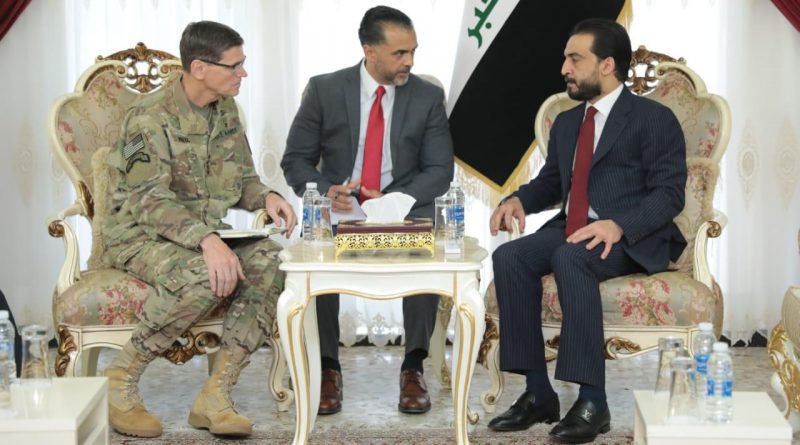 رئيس مجلس النواب يستقبل قائد القيادة المركزية الأميركية الوسطى