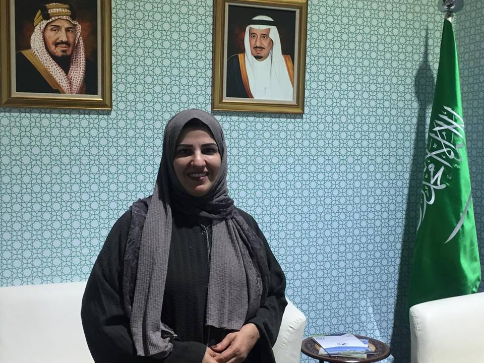 الصحفية السعودية اسماء العبودي .. سعيدة بزيارتي لبغداد .. والعراق يتعافى وسيعود مصدراً للثقافة والادب