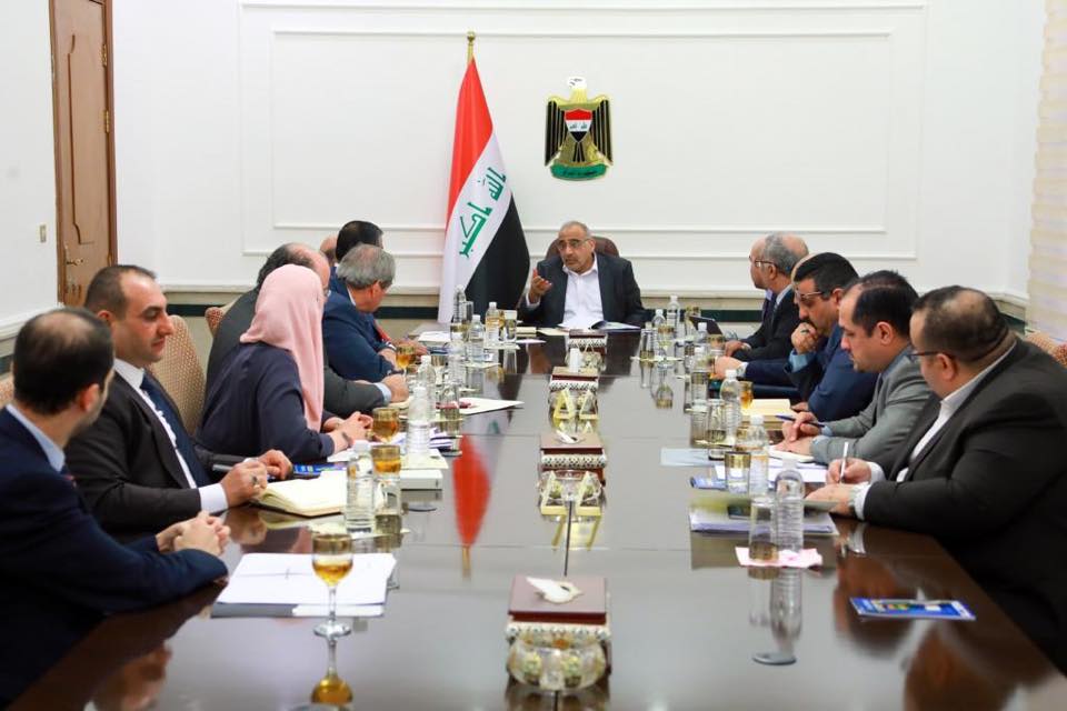 رئيس مجلس الوزراء يرأس اجتماع لجنة الاستثمار والاعمار لبحث المشاريع المقّرة والمتوقفة