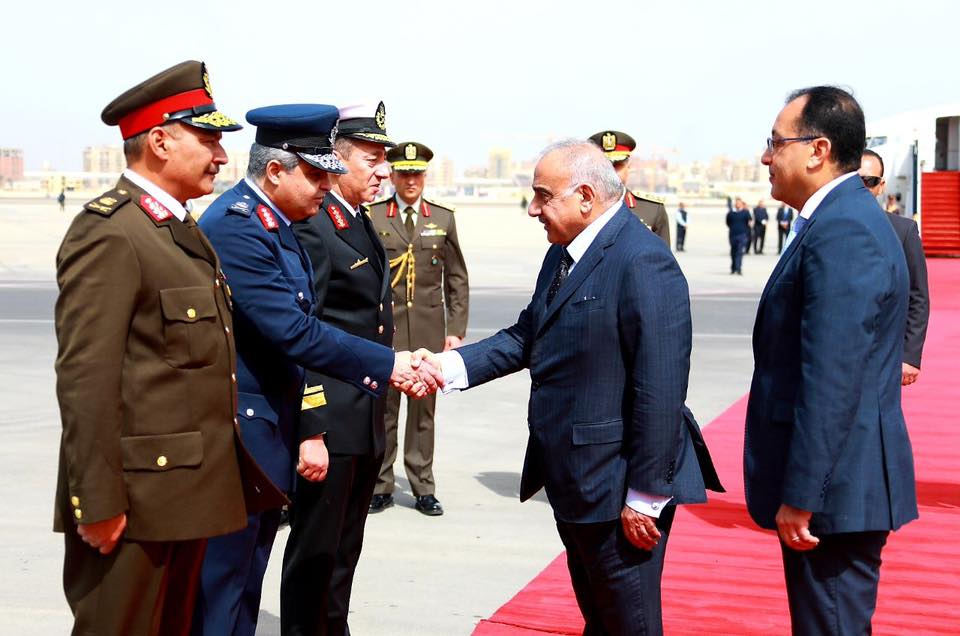 رئيس مجلس الوزراء عادل عبدالمهدي يصل الى القاهرة في اول زيارة خارجية له منذ توليه رئاسة الحكومة
