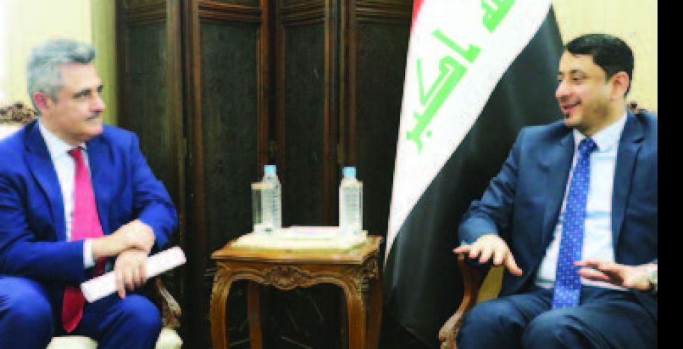 الغزي: مستعدون للتعاون مع الجانب الايطالي