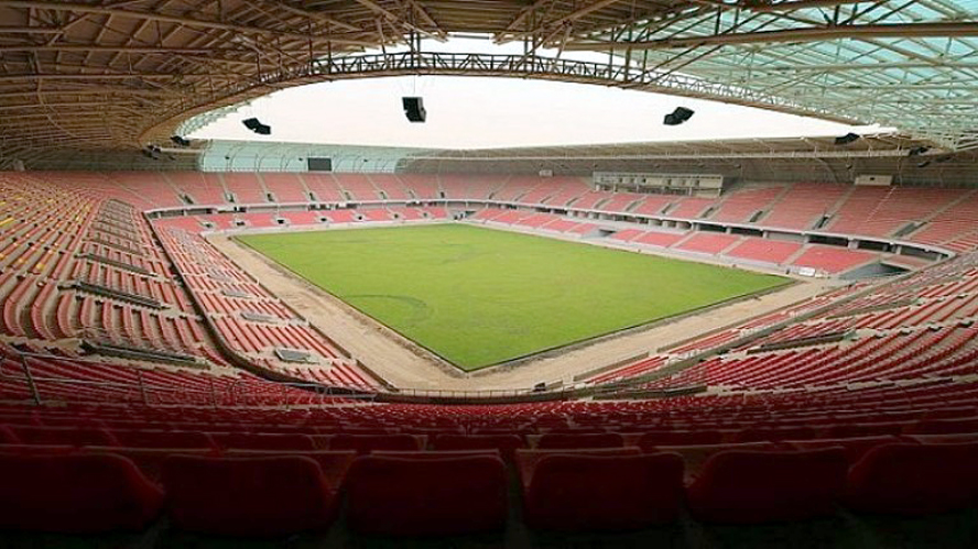 العبيدي يؤكد ان تضييف بطولة غرب آسيا سيفتح باباً واسعاً لرفع الحظر الكلي عن الملاعب العراقية