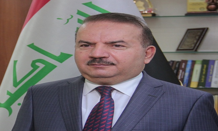 الياسري يوجه بوضع آلية جديدة لمنح اجازة السلاح