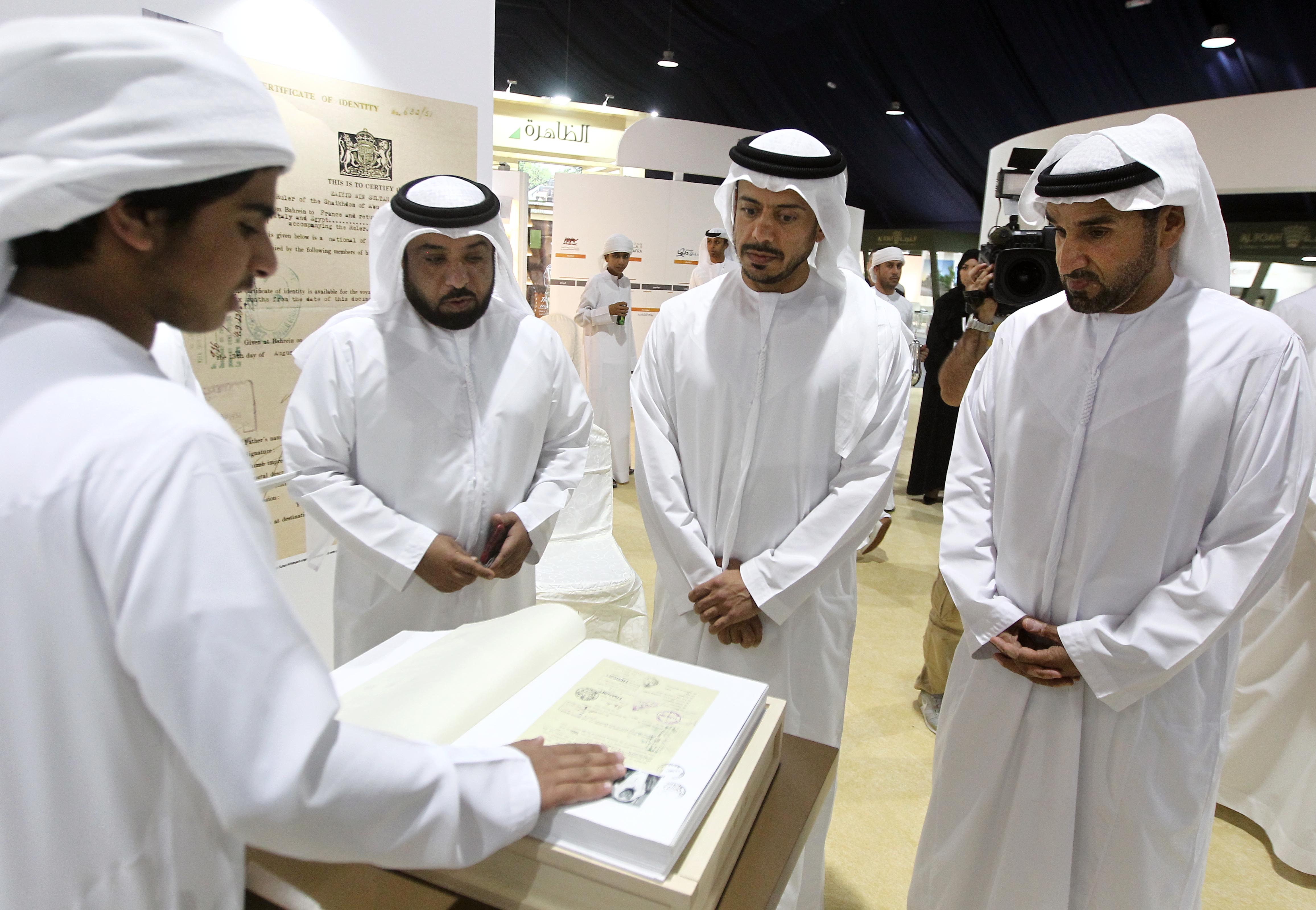 المهرجان يختتم فعالياته مساء غدٍ “السبت”.. سلطان بن طحنون يزور مهرجان ليوا للرطب 2019