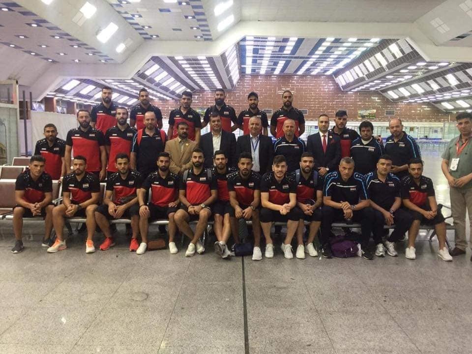 عاجل .. وصول المنتخب السوري الشقيق الى ارض مطار النجف للمشاركة في بطولة غرب اسيا