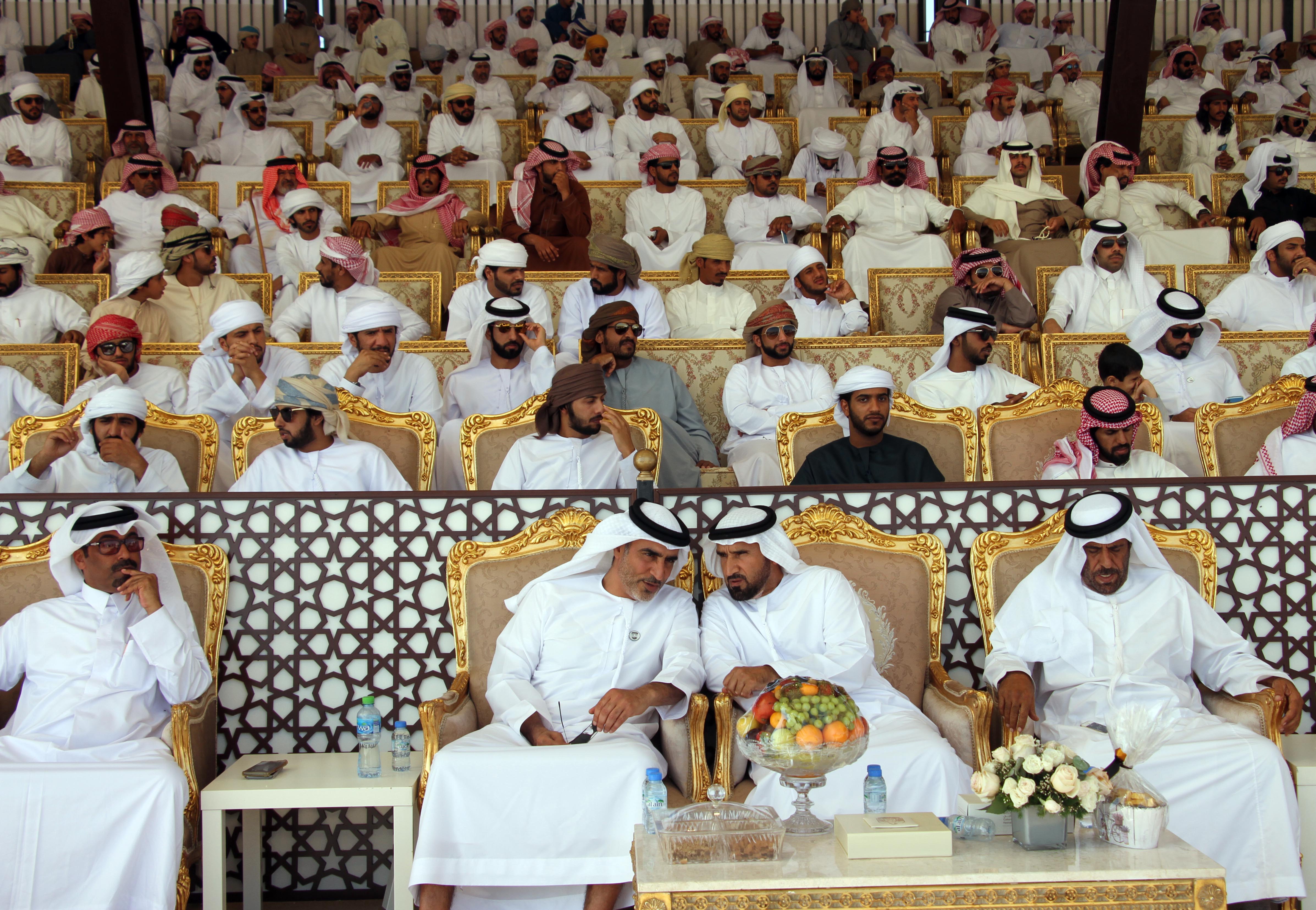 مهرجان الظفرة 2019 يتوج الفائزين في شوط أصحاب السمو الشيوخ مفاريد حقايق للمجاهيم وأشواط الإيذاع تلاد واللقايا تلاد لأبناء القبائل للمحليات والمجاهيم