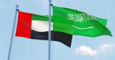 السعودية والكويت توقعان اتفاقية تقسيم المنطقة المحايدة