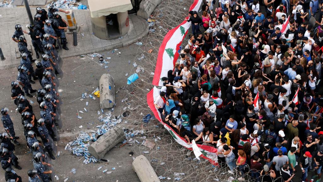 بينهم 3 ضباط .. الداخلية اللبنانية توكد نقل 23 من عنصرها إلى المستشفيات