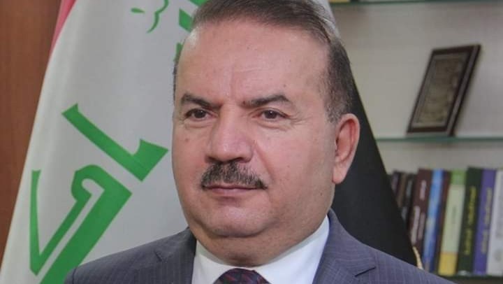 وزير الداخلية يصادق على توطين رواتب منتسبي الوزارة