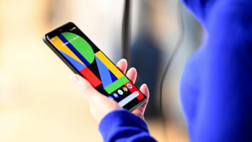 جوجل تُعد إصلاحًا لخاصية Face Unlock في الهاتف Google Pixel 4 لتتطلب فتح المستخدم لعينيه