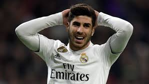 أسينسيو يمنح ريال مدريد لقباً خارج حدود الملعب