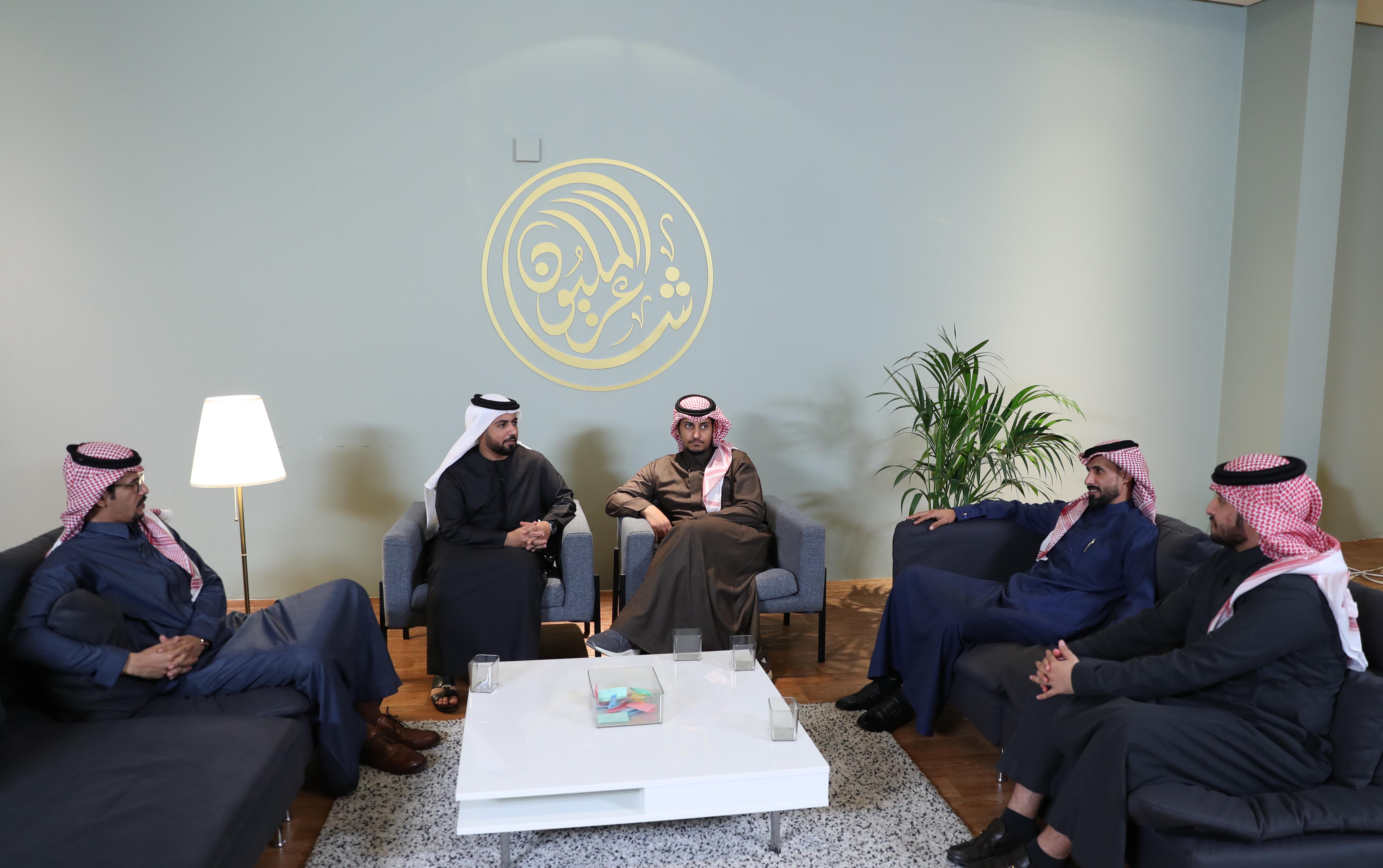 يبث كل اثنين عبر قناتي الإمارات وبينونة.. مجلس شاعر المليون يستضيف نجوم الشعر خلف الكواليس