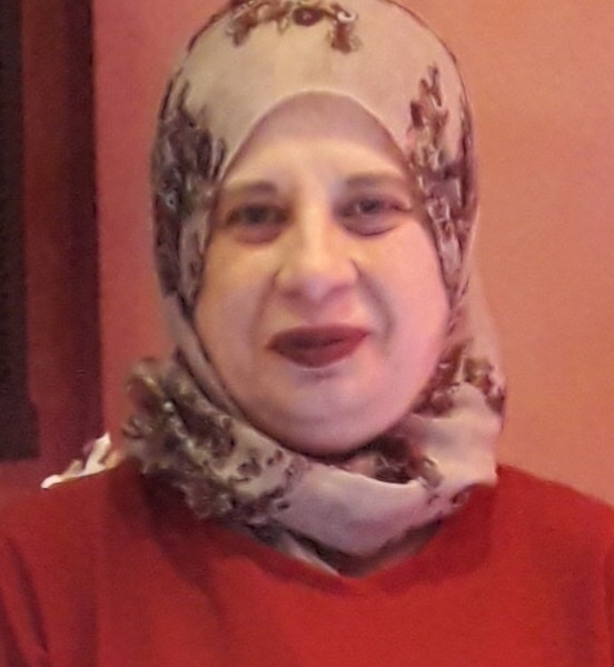 شمعة تضيئ