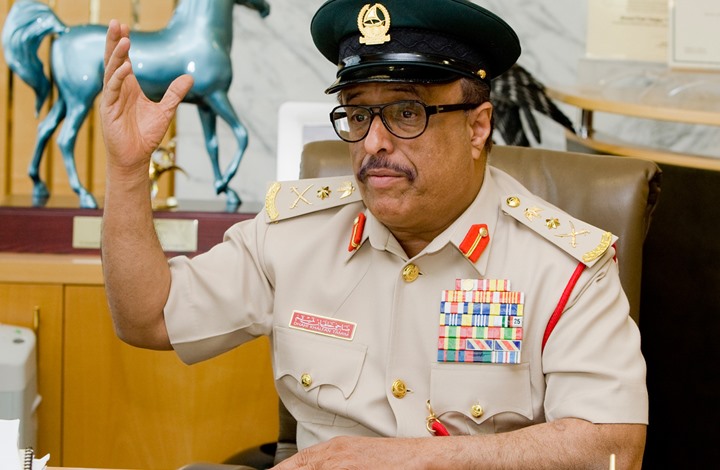 ضاحي خلفان يدعو العرب إلى “غزو” دولة قطر
