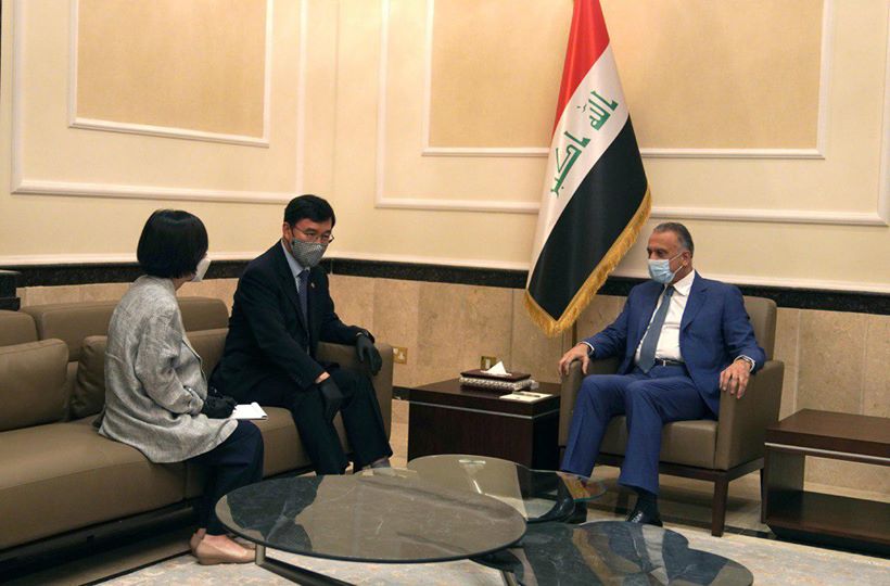 رئيس مجلس الوزراء مصطفى الكاظمي يستقبل سفير كوريا الجنوبية في بغداد
