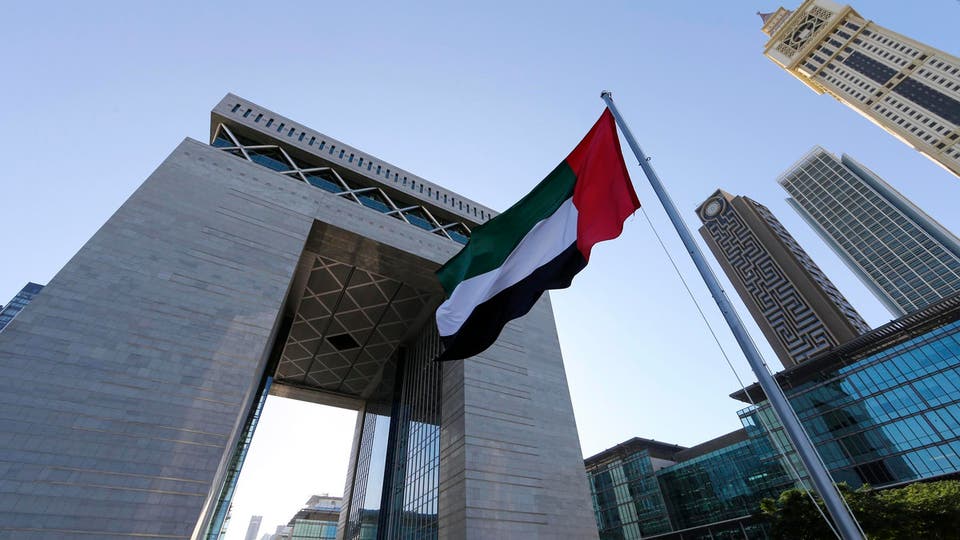 عودة موظفي دولة الامارات للعمل بشكل كامل