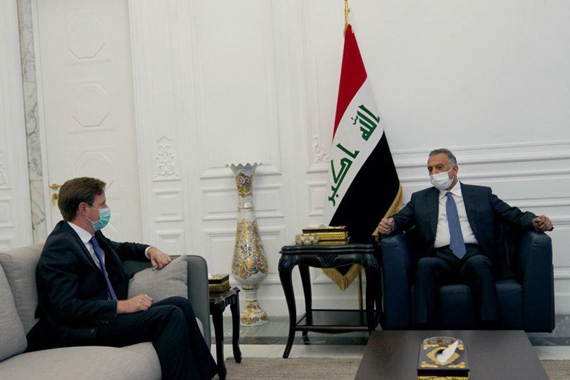 الكاظمي يستقبل السفير البريطاني في بغداد