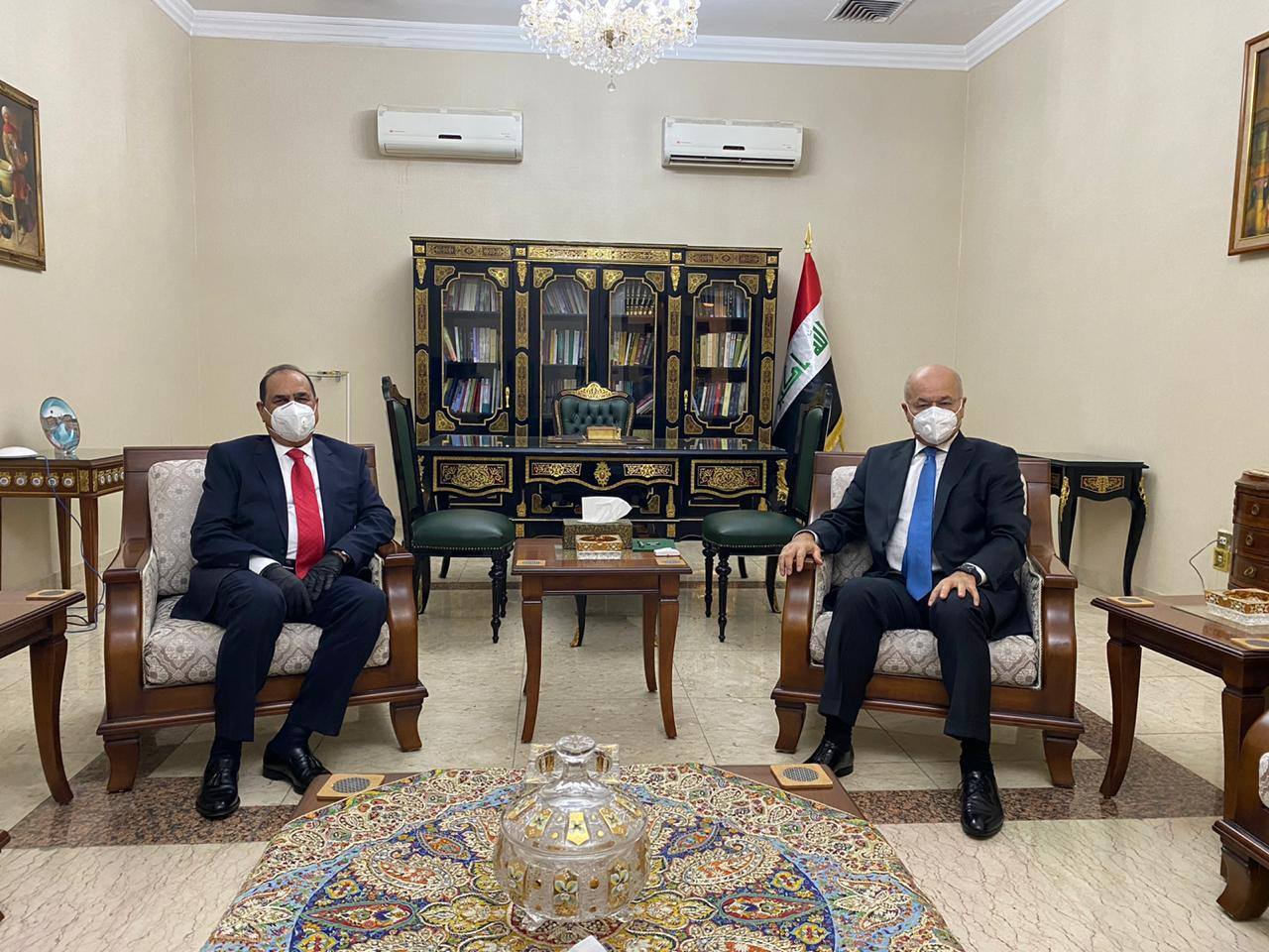 رئيس الجمهورية يستقبل وزير النقل