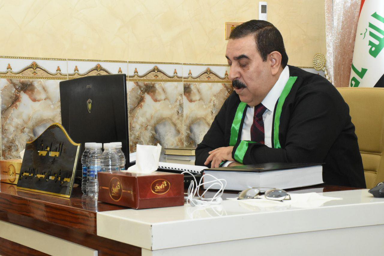 المتحدث الاعلامي لحكومة الانبار المحلية باسم الانباري يبارك محافظ الانبار لحصوله على الدكتوراه في القانون العام