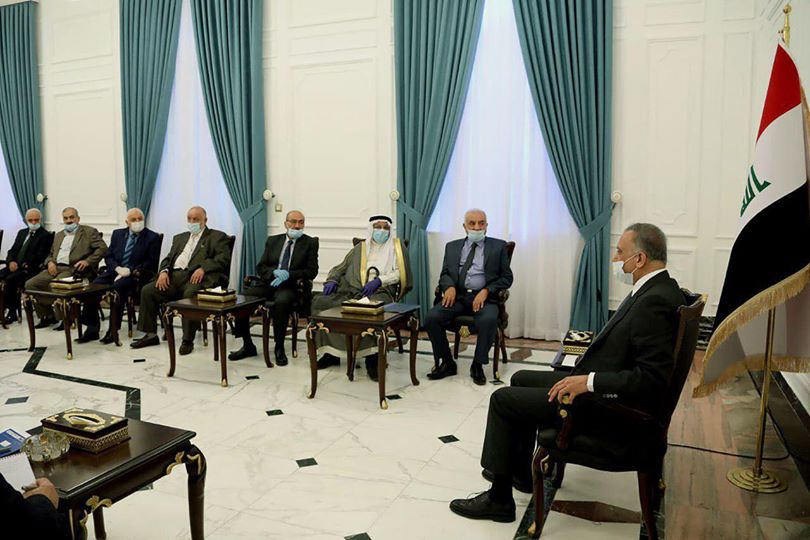 الكاظمي يستقبل وفداً من وجهاء أهالي الأعظمية