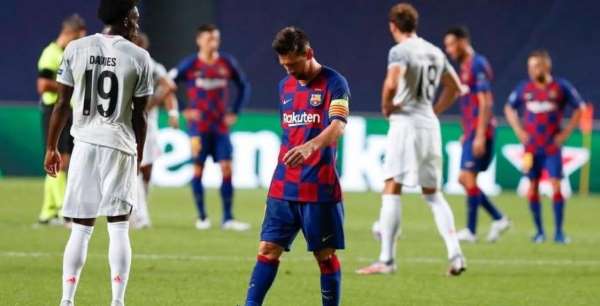 لاعبو برشلونة يتوقعون رحيل ميسي