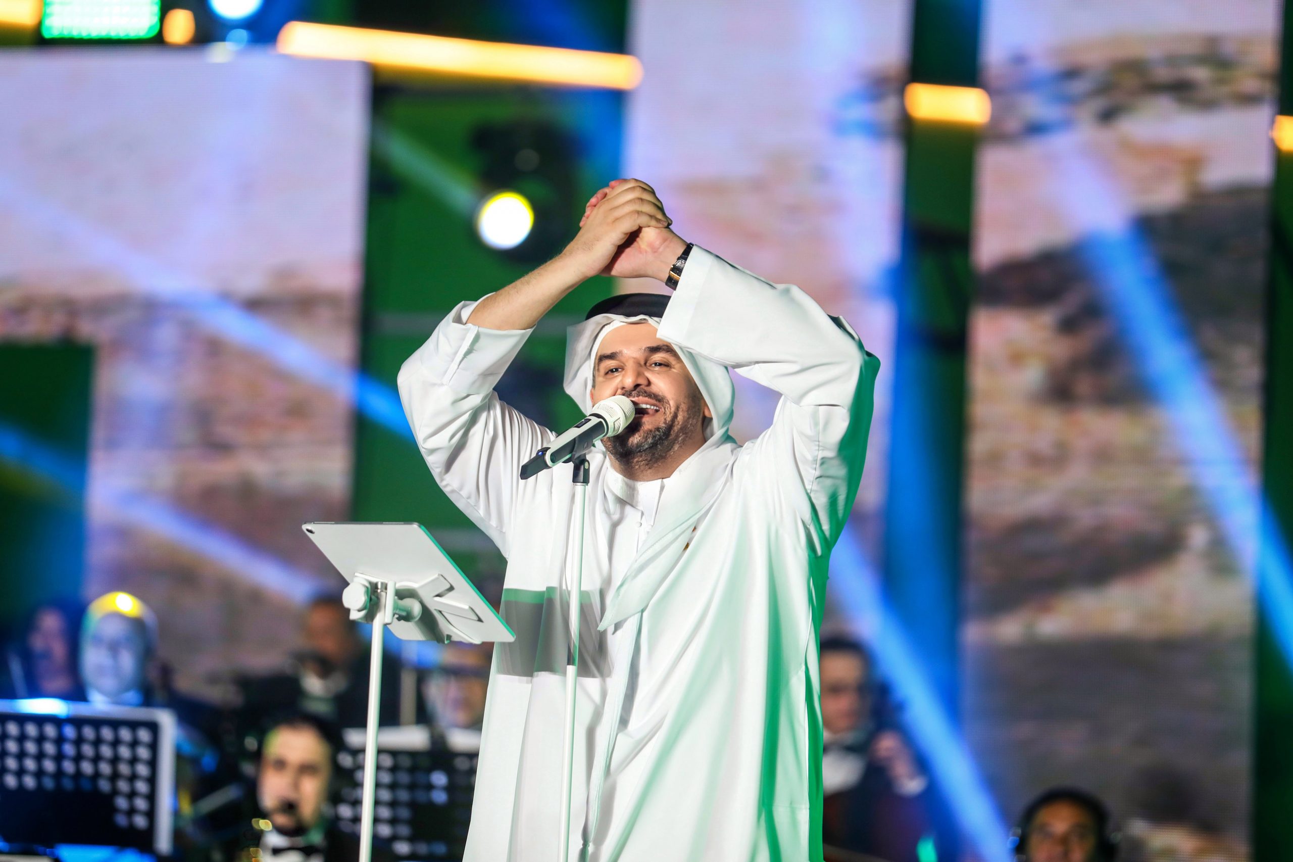 حسين الجسمي يشارك مصر إحتفالاتها بانتصارات أكتوبر الـ47 في مدينة الجلاله