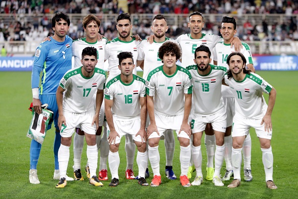 بالصور.. بعثة منتخب العراق تصل الإمارات