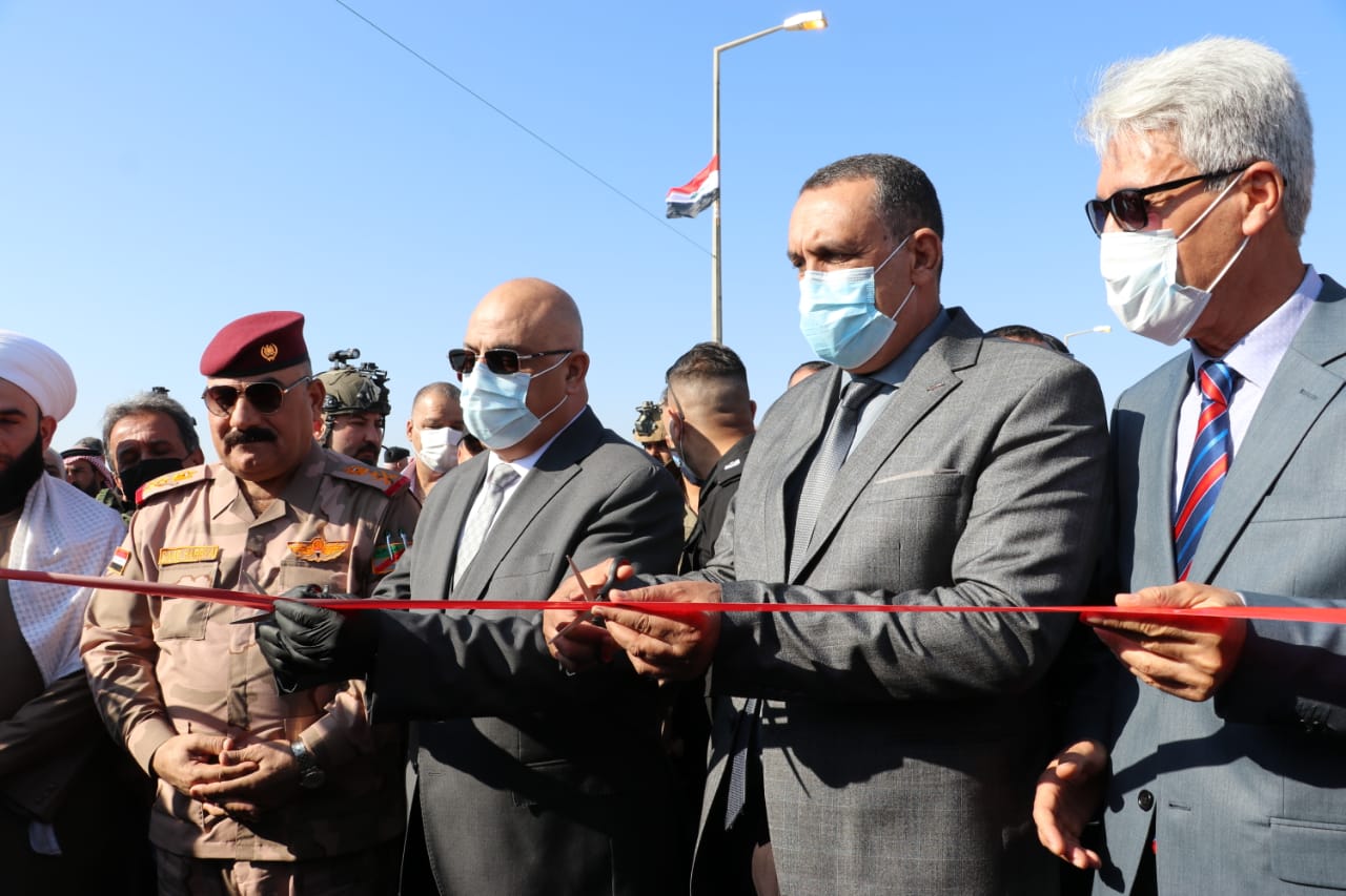 بالصور.. افتتاح جسر التون كوبري بعد اعادة اعماره