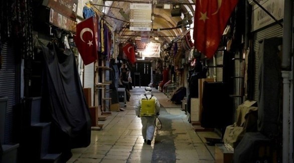تركيا تفرض حظر تجوال شامل للحد من تفشي كورونا